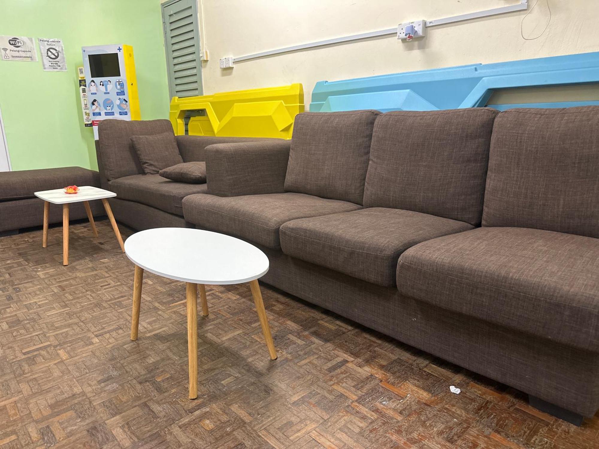Pelangi Capsule Hostel 新山 外观 照片